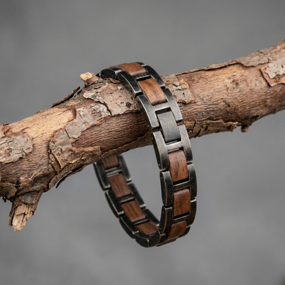 Masywna męska  “DARK OAK” bransoletka z drewna Walnut i ciemnej stali — mocny charakter i nowoczesny styl premium