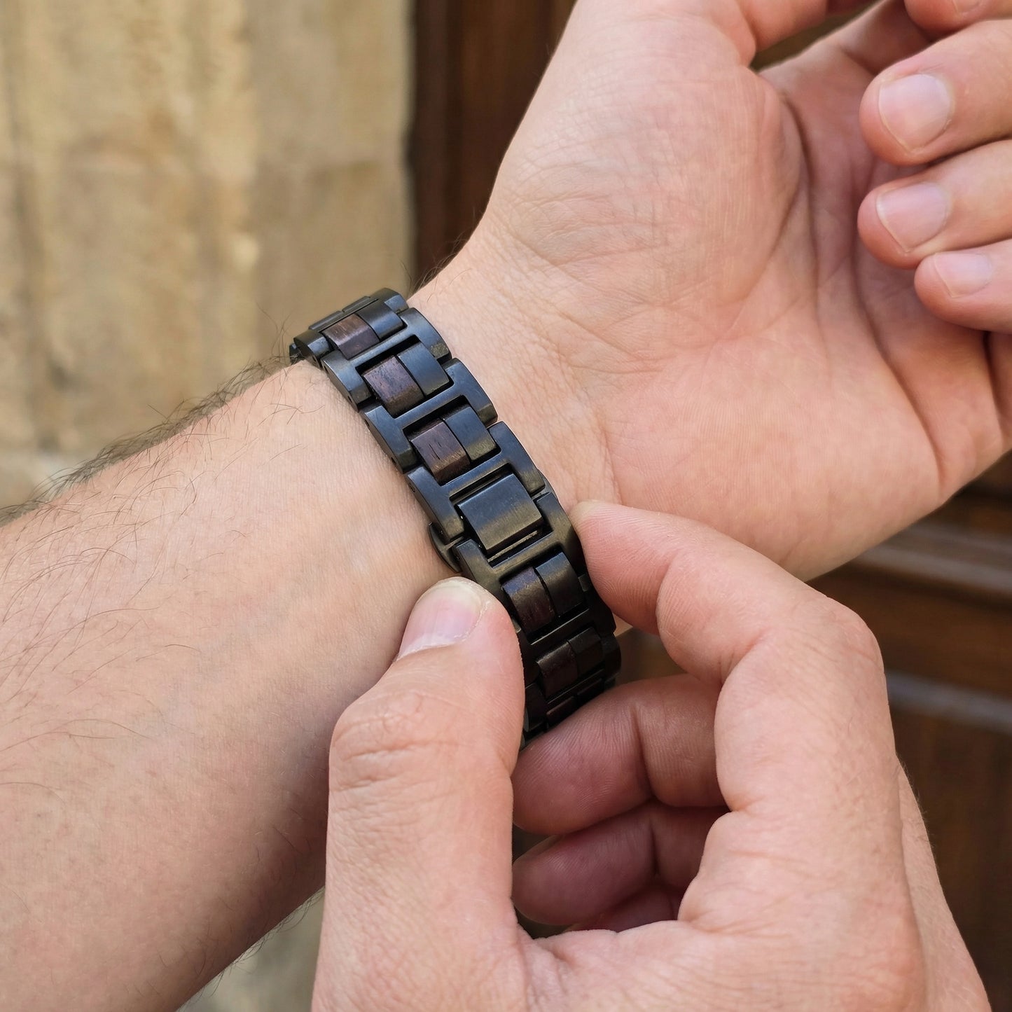 Męska bransoletka z drewna hebanowego i stali nierdzewnej 304